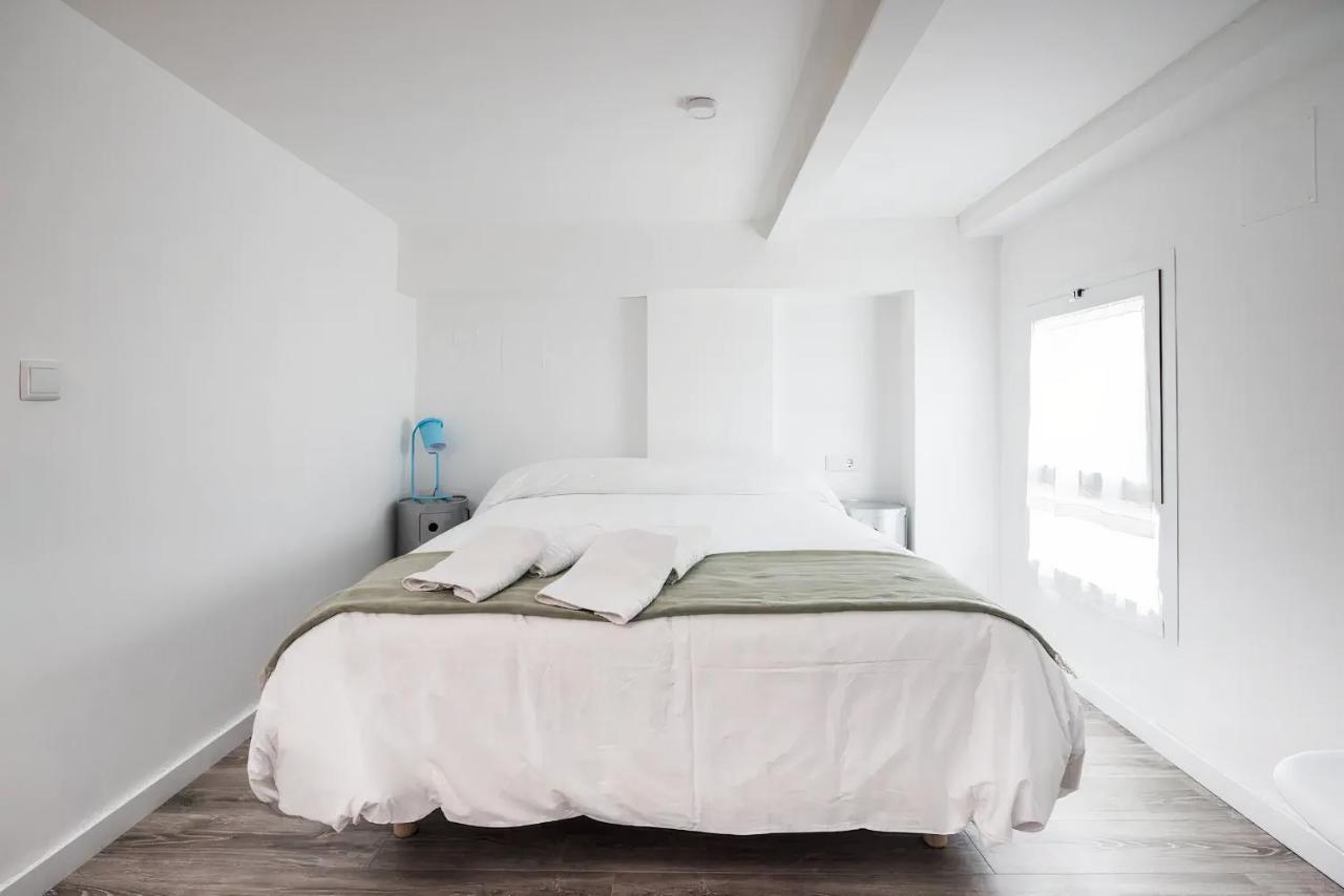 セビリアPop Art Feria Luminoso Duplex Con Terraza Privadaアパートメント エクステリア 写真